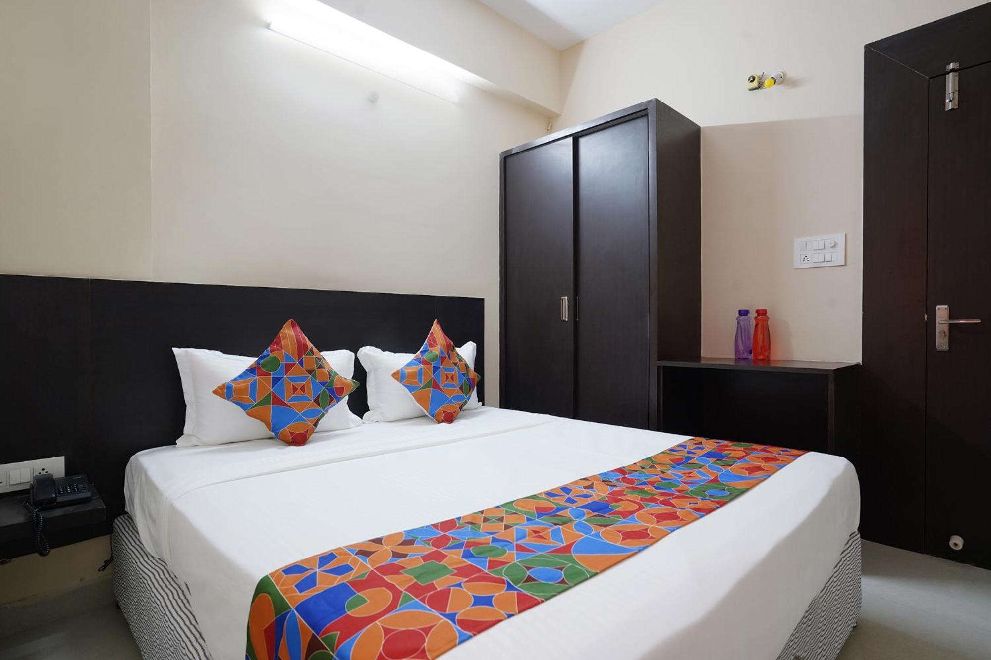 FabHotel Limestone Residency Gachibowli Exterior foto